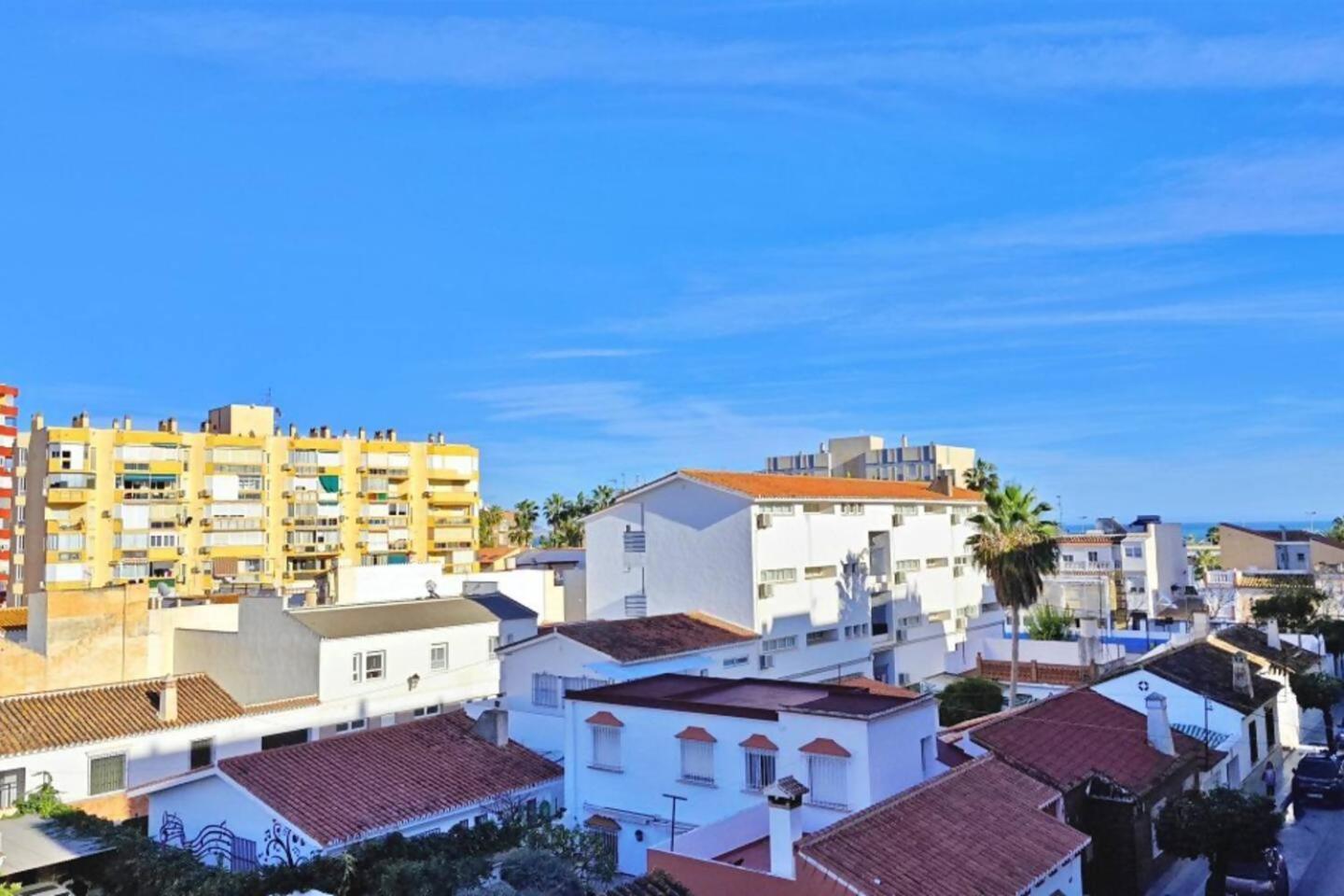 Apartamento Paseo Larios トレ・デル・マール エクステリア 写真